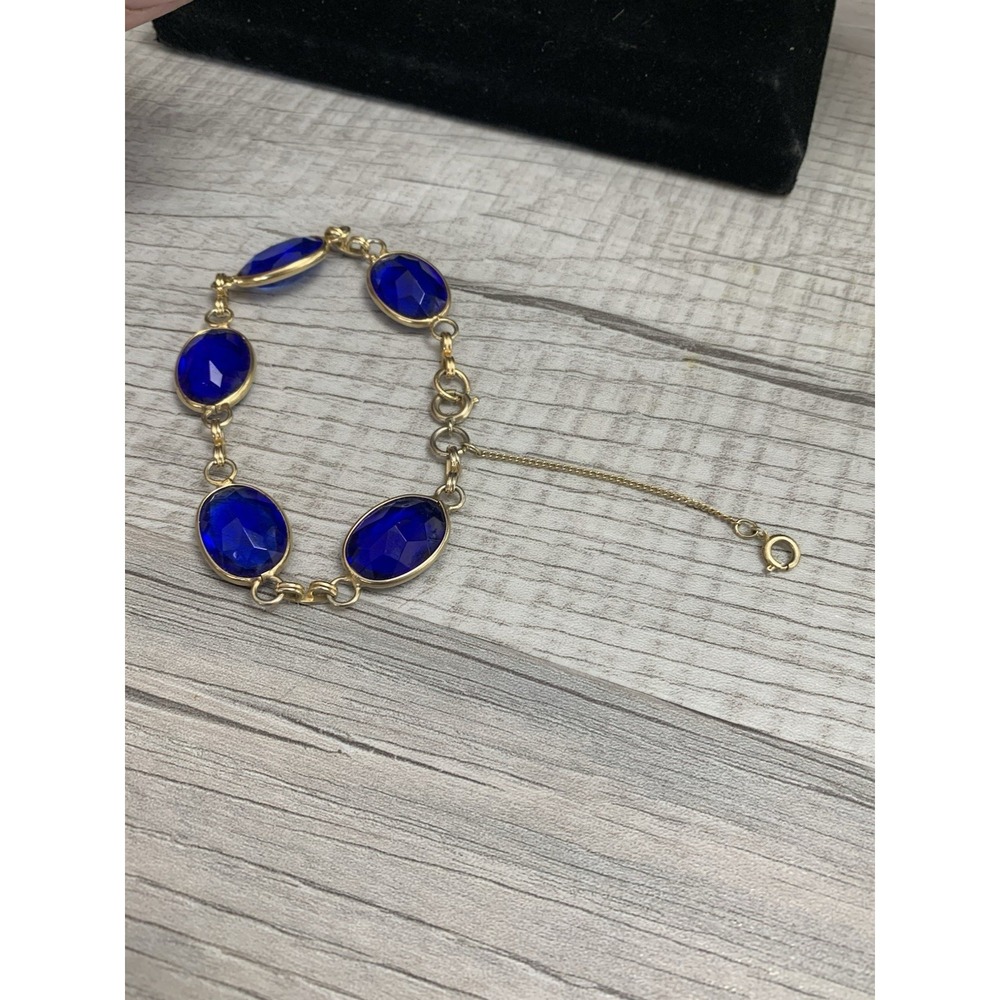 Gold-tone Chain Beaded Bracelet with Blue Oval Glass Stones, Spring Ring Closure - Picture 3 of 9